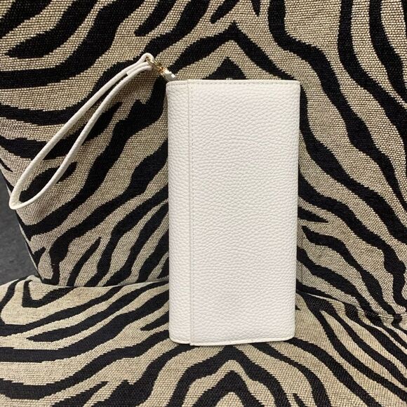 Faux Leather Gold Emblem Wallet - Picture 5 of 5